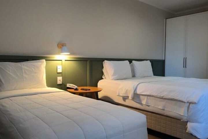 Room 13 of 43