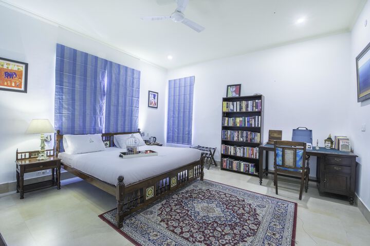 Room 44 of 61