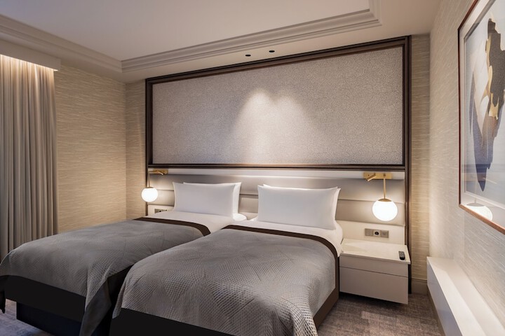 Room 279 of 457