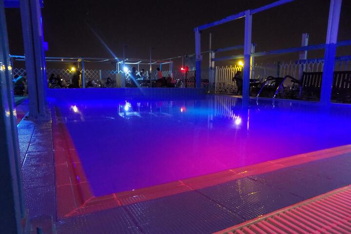 Pool 16 of 16