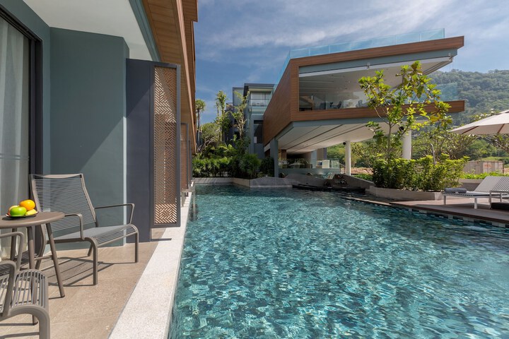 Pool 68 of 183
