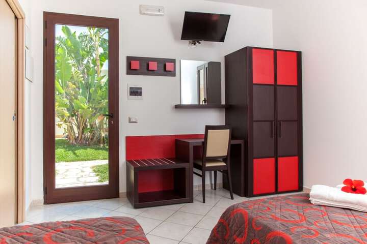 Room 22 of 50