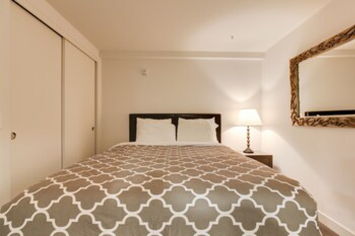 Room 25 of 90