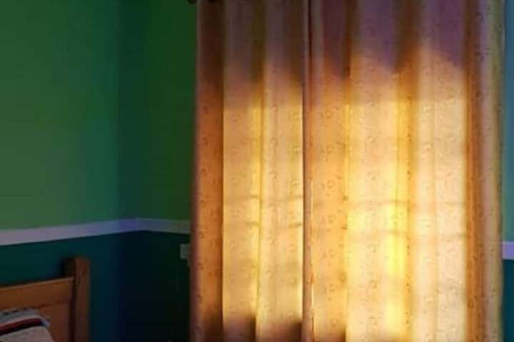 Room 4 of 17