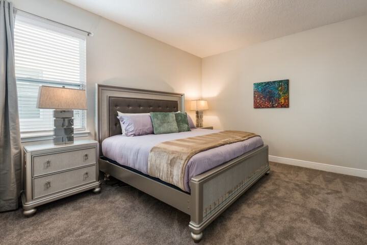 Room 14 of 47