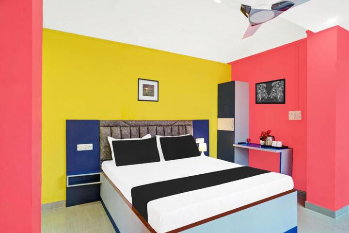Hotel O Grand 555