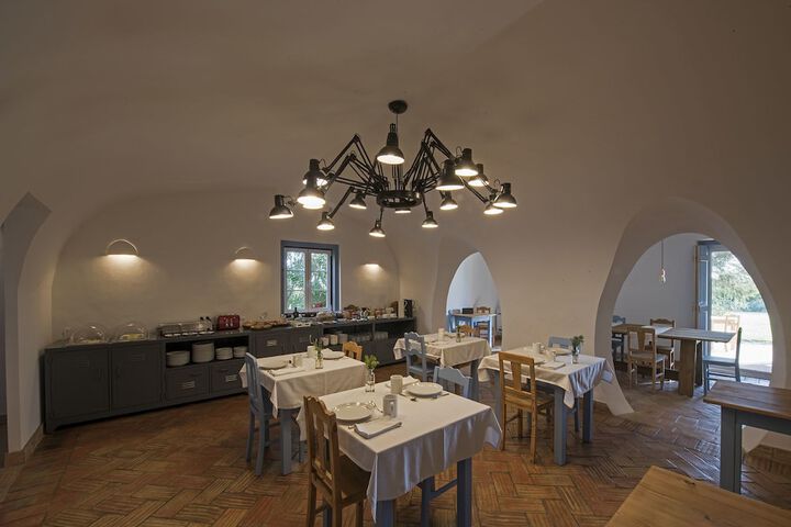 Dining 137 of 179