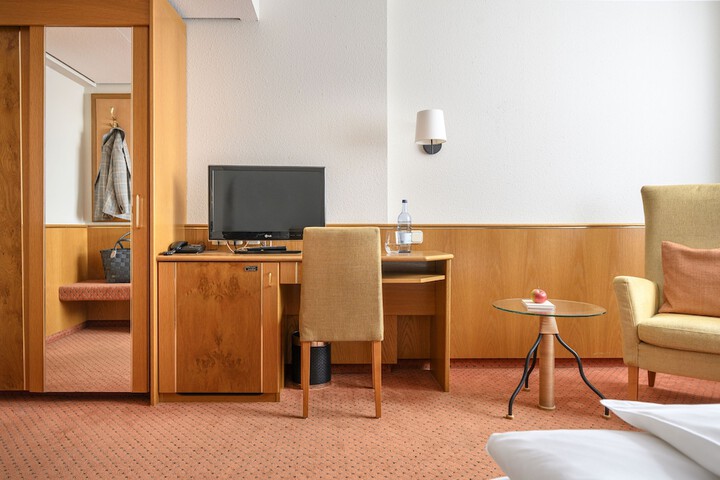 Room 54 of 189