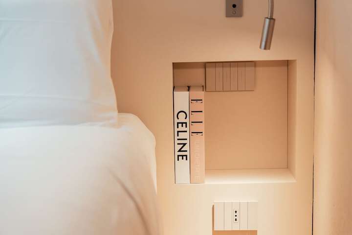 Room 16 of 45
