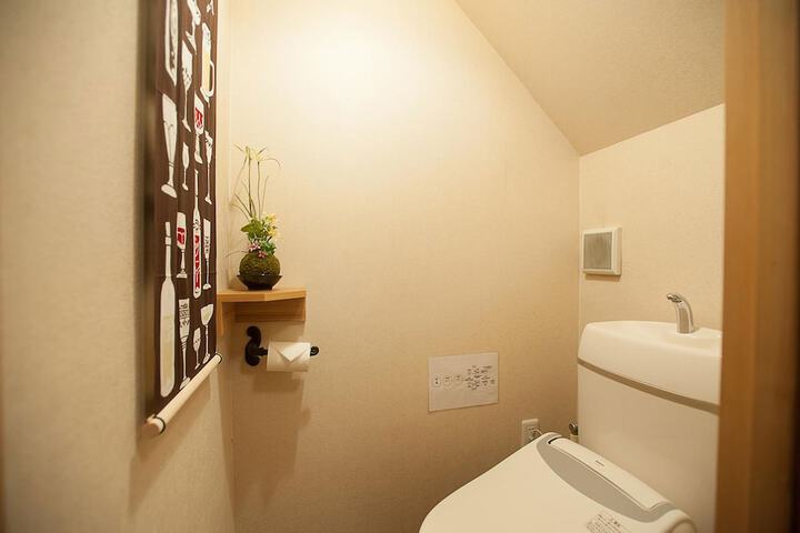 Room 18 of 29
