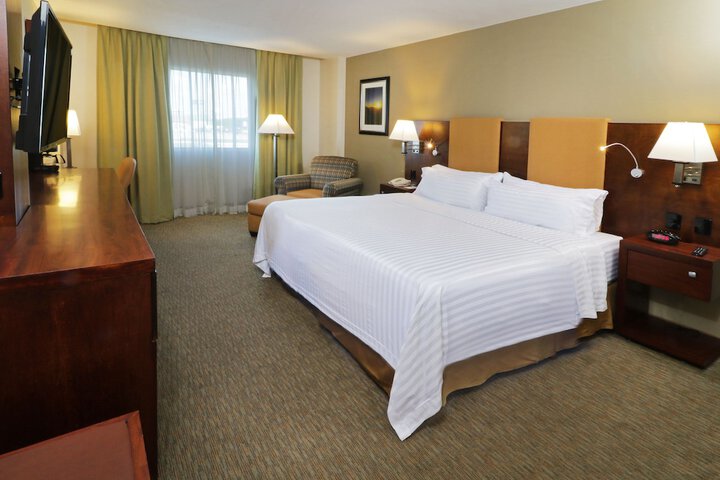 Room 16 of 111