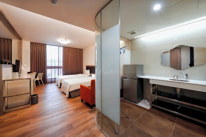 Room 59 of 155
