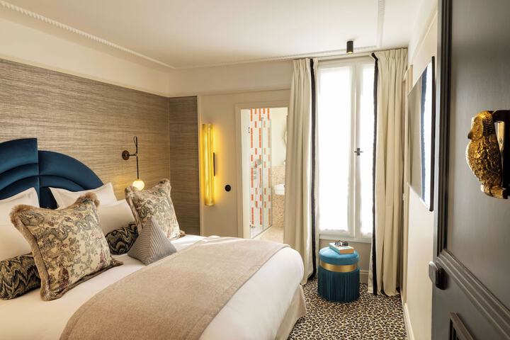 Room 16 of 26
