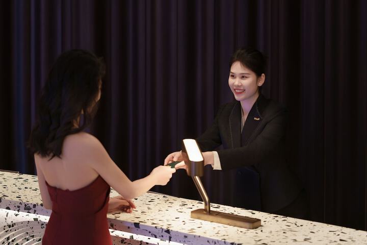 Guest Lobby