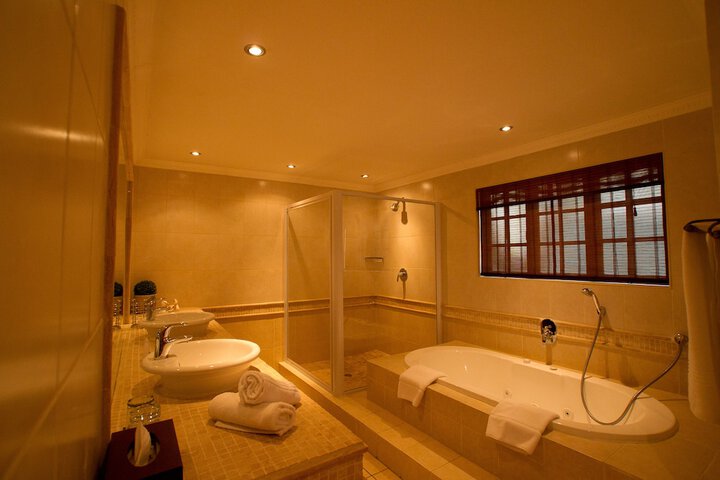 Room 19 of 27