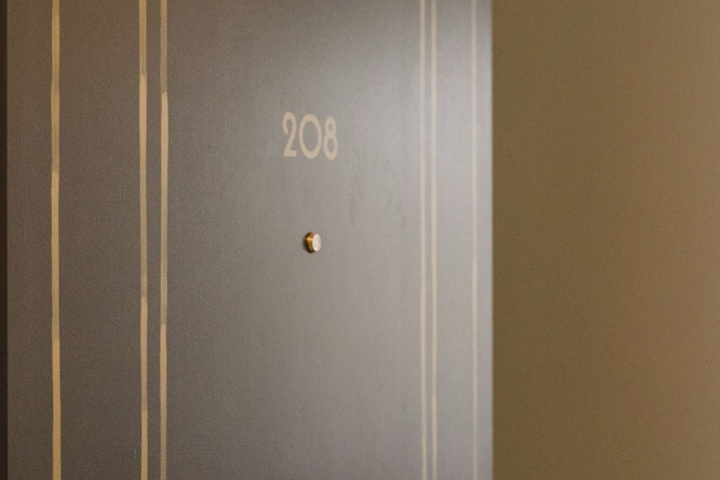 Room 6 of 72
