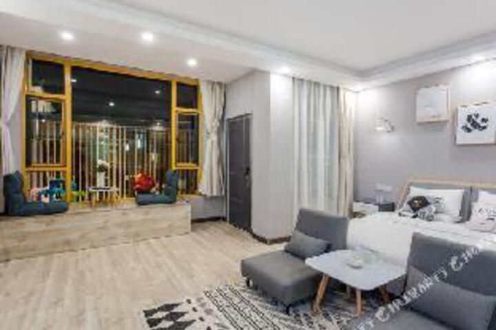 General 4 of 23
