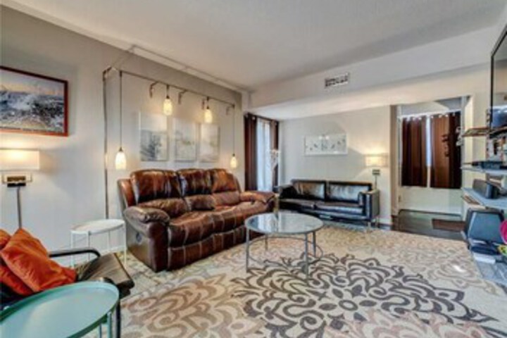 Room 12 of 26