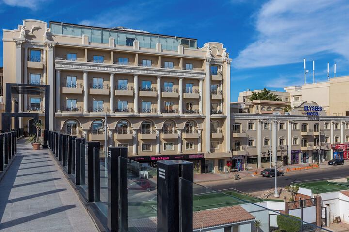 Hotel 56 of 60