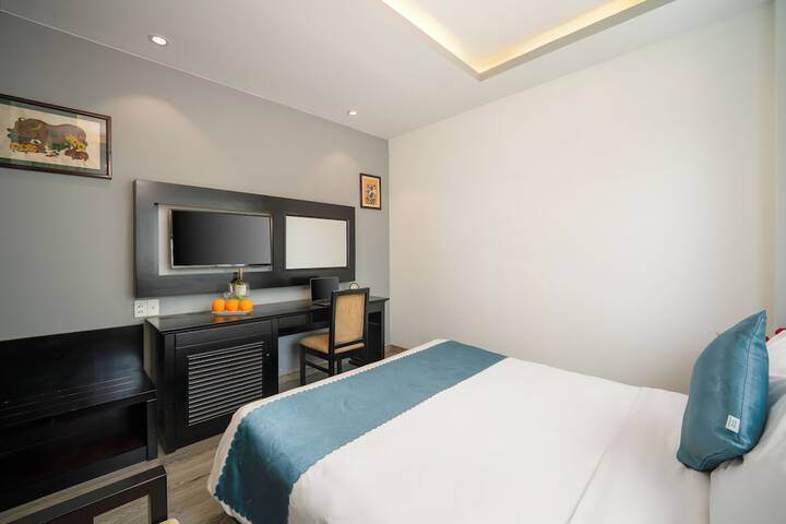 Room 36 of 89