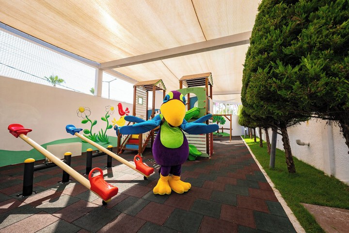 Childrens Activities 65 of 115