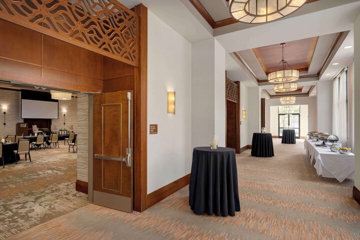 Meeting facility