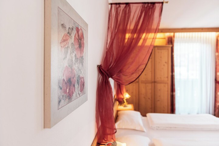 Room 25 of 59