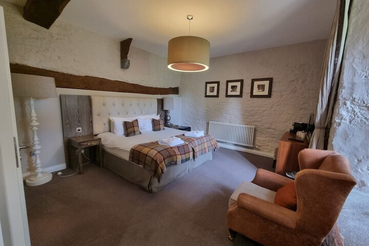 Room 34 of 87