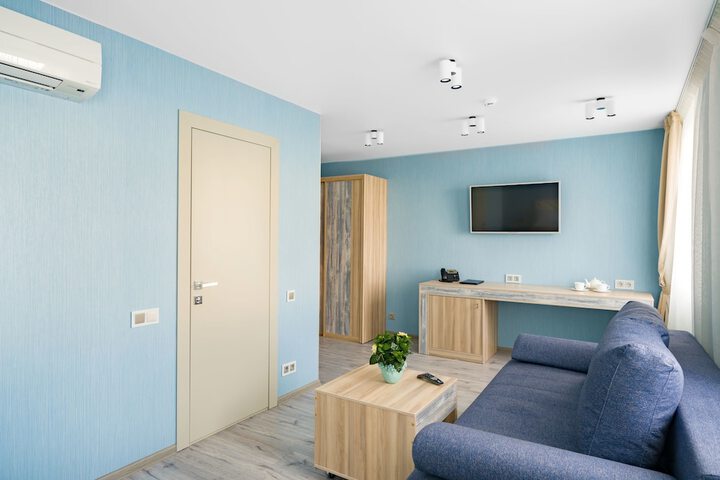 Room 30 of 55