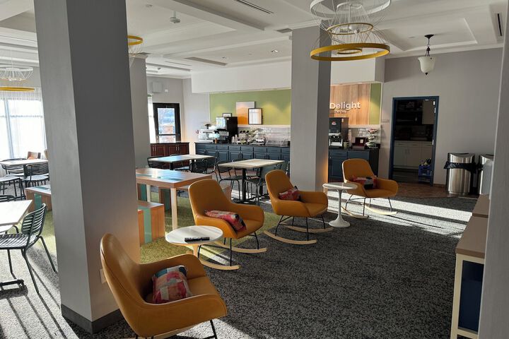 Breakfast area