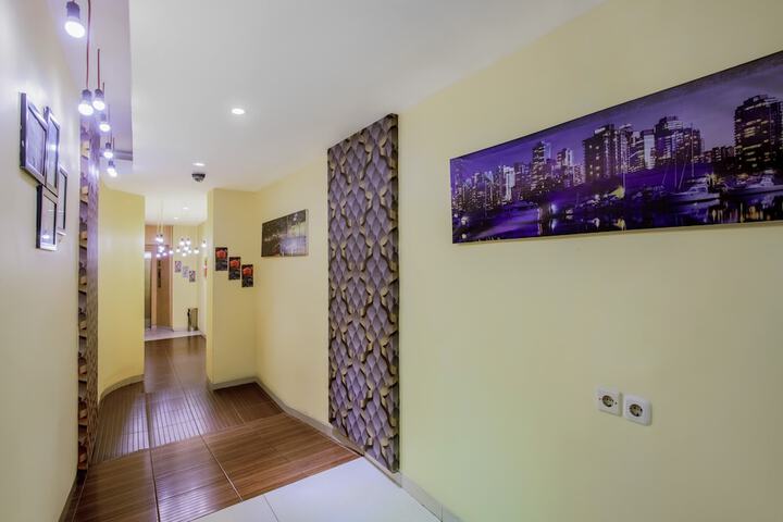 Ballroom/Hall 54 of 60