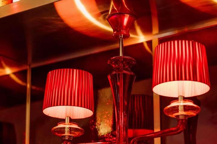 Lounge 212 of 261