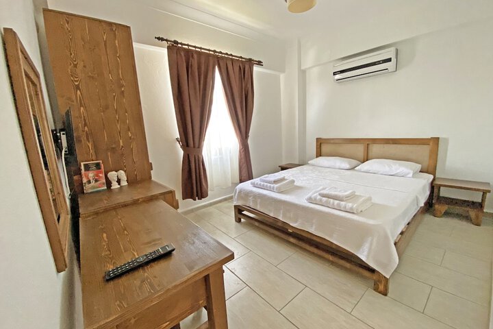 Room 14 of 43