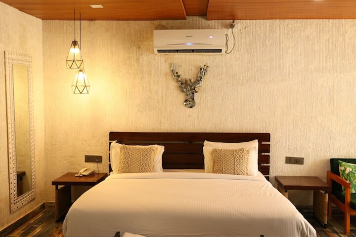 Room 19 of 35