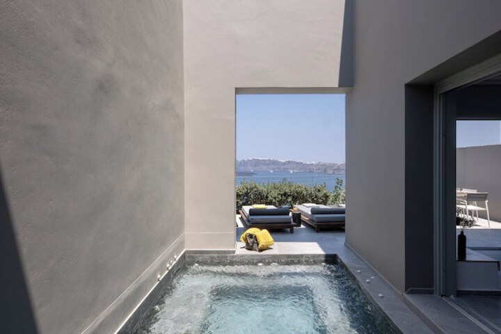 Terrace/Patio 101 of 151