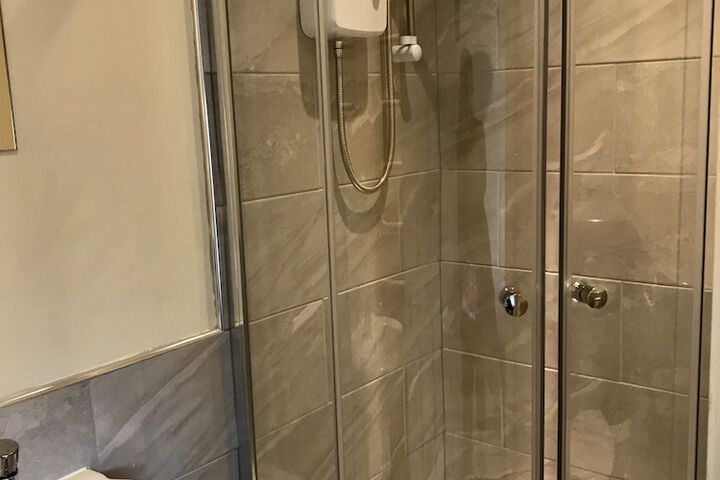 Room 13 of 24