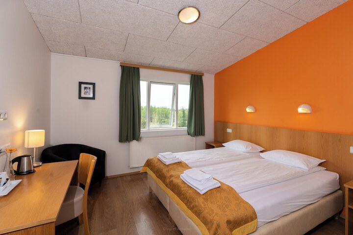 Room 16 of 57