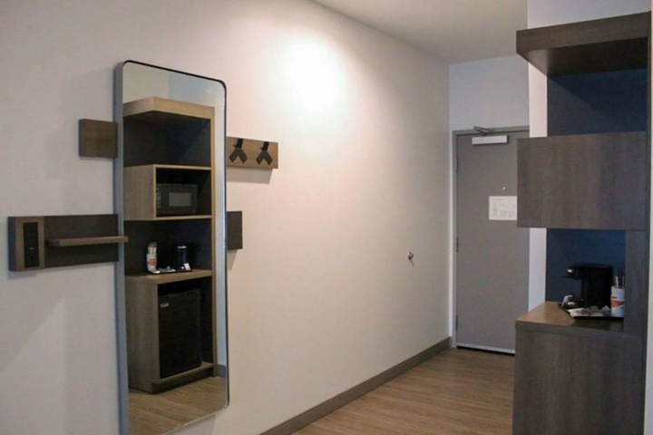 guest_rooms