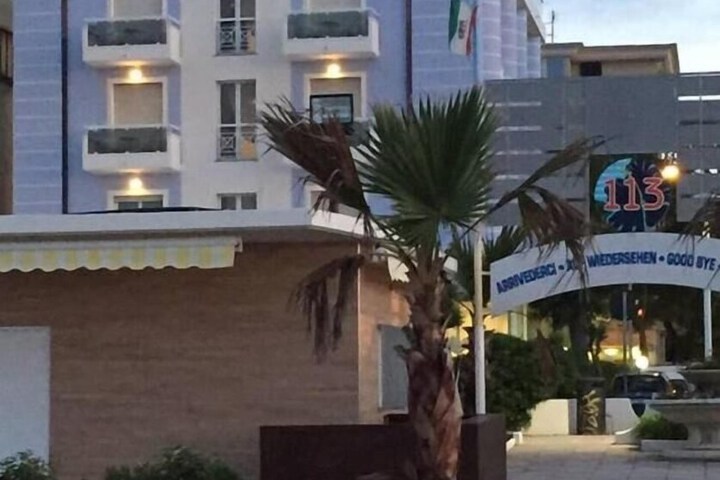 Hotel 26 of 29