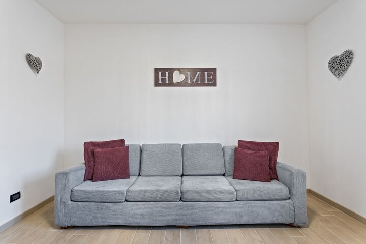 Room 17 of 25