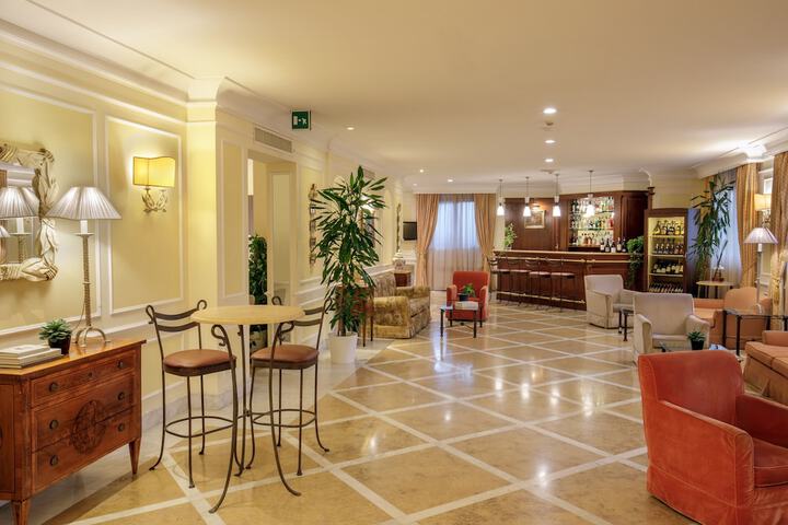 Guest Lobby