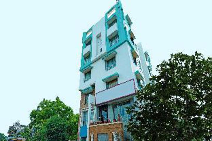OYO Flagship 81402 Legrace Residency