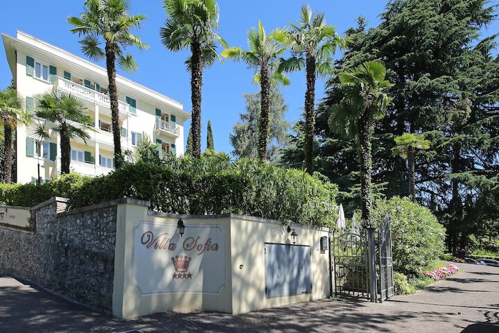 Hotel 48 of 60