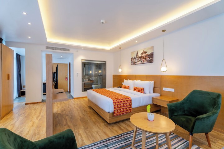Room 32 of 147