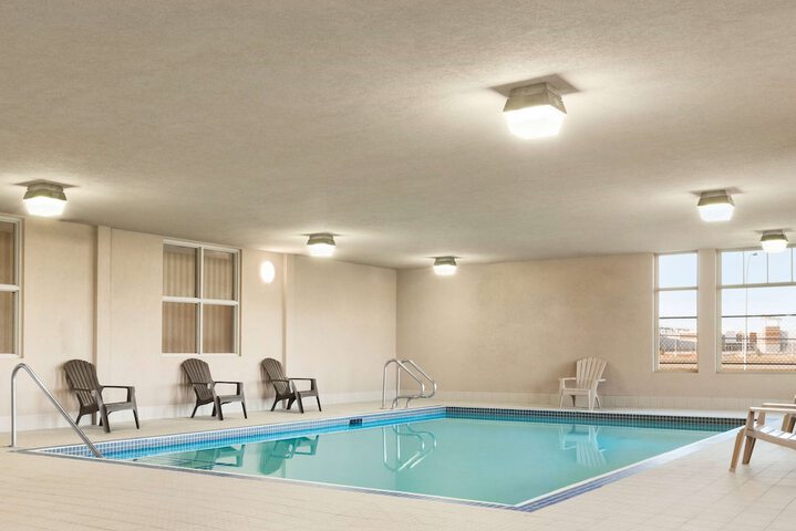Pools & Facilities
