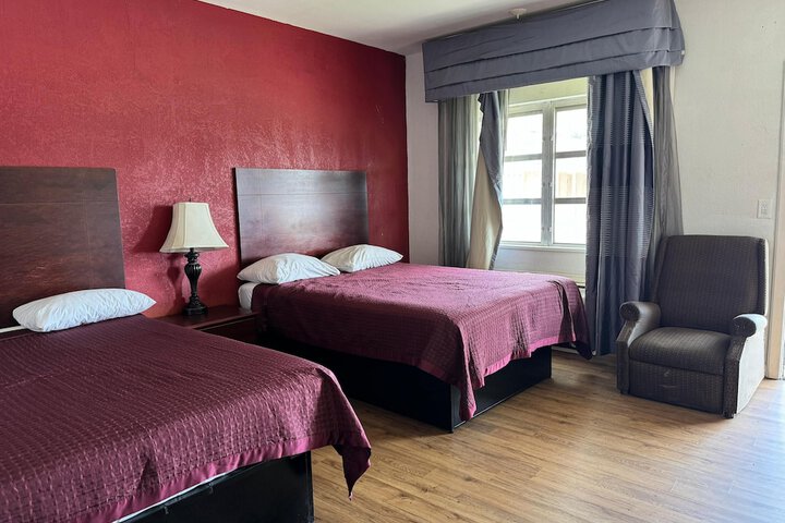 City Double Room (10 of 17)