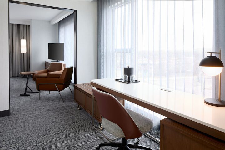 Room 11 of 51