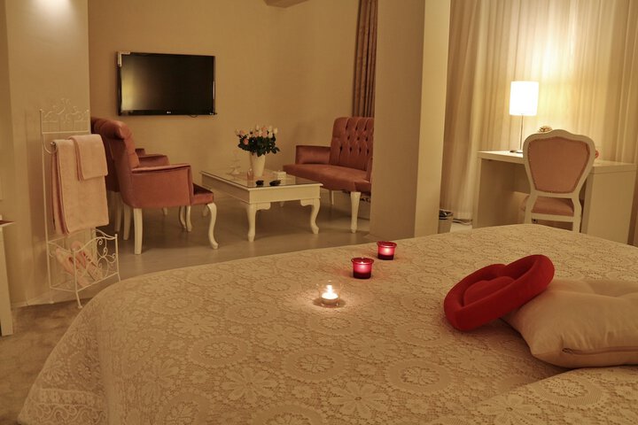 Room 19 of 52