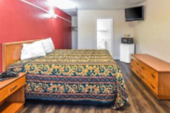 Room 90 of 192