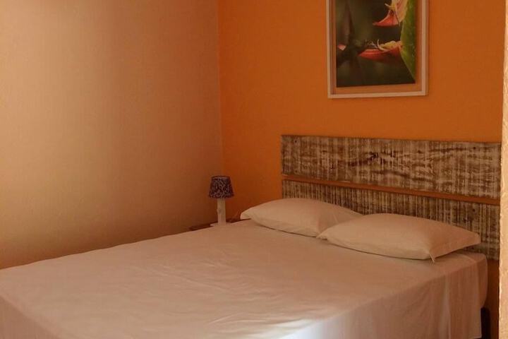 Room 6 of 58
